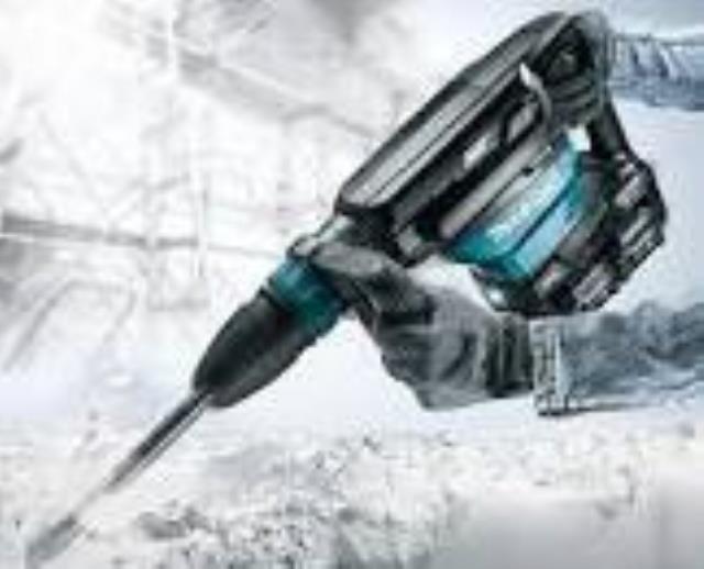 Rental store for HAMMER, CORDLESS CHIPPING ROTARY in Duluth MN
