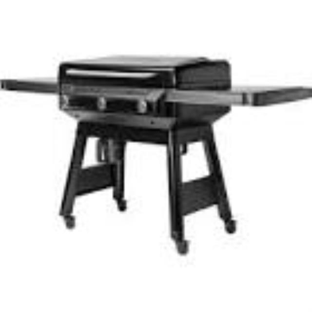 Rental store for TRAEGER FLATROCK GRIDDLE in Duluth MN